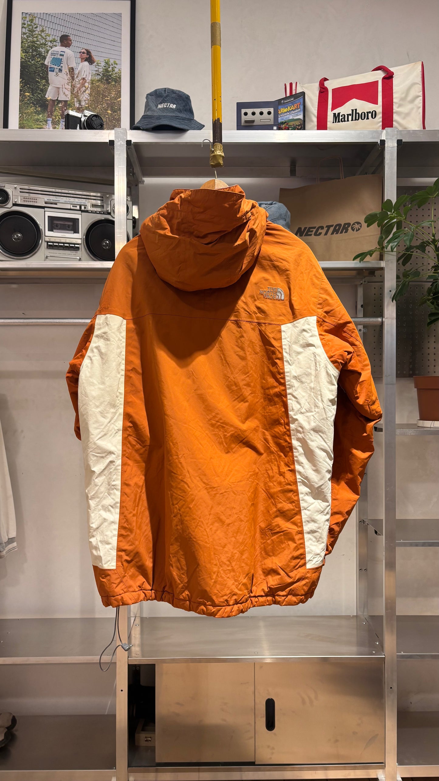 THE NORTH FACE PARKA - XL