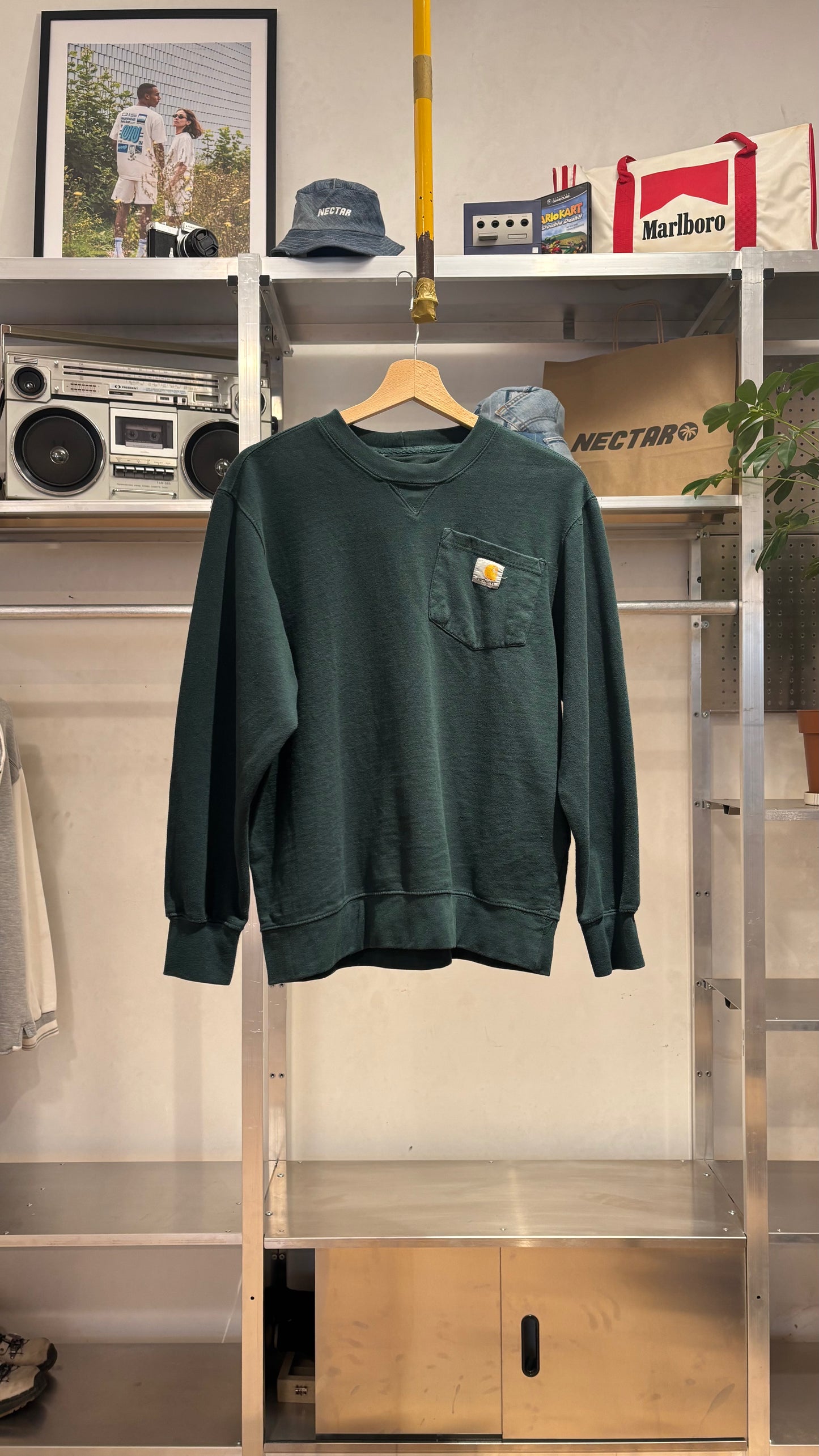 CARHARTT CREWNECK - MEDIUM