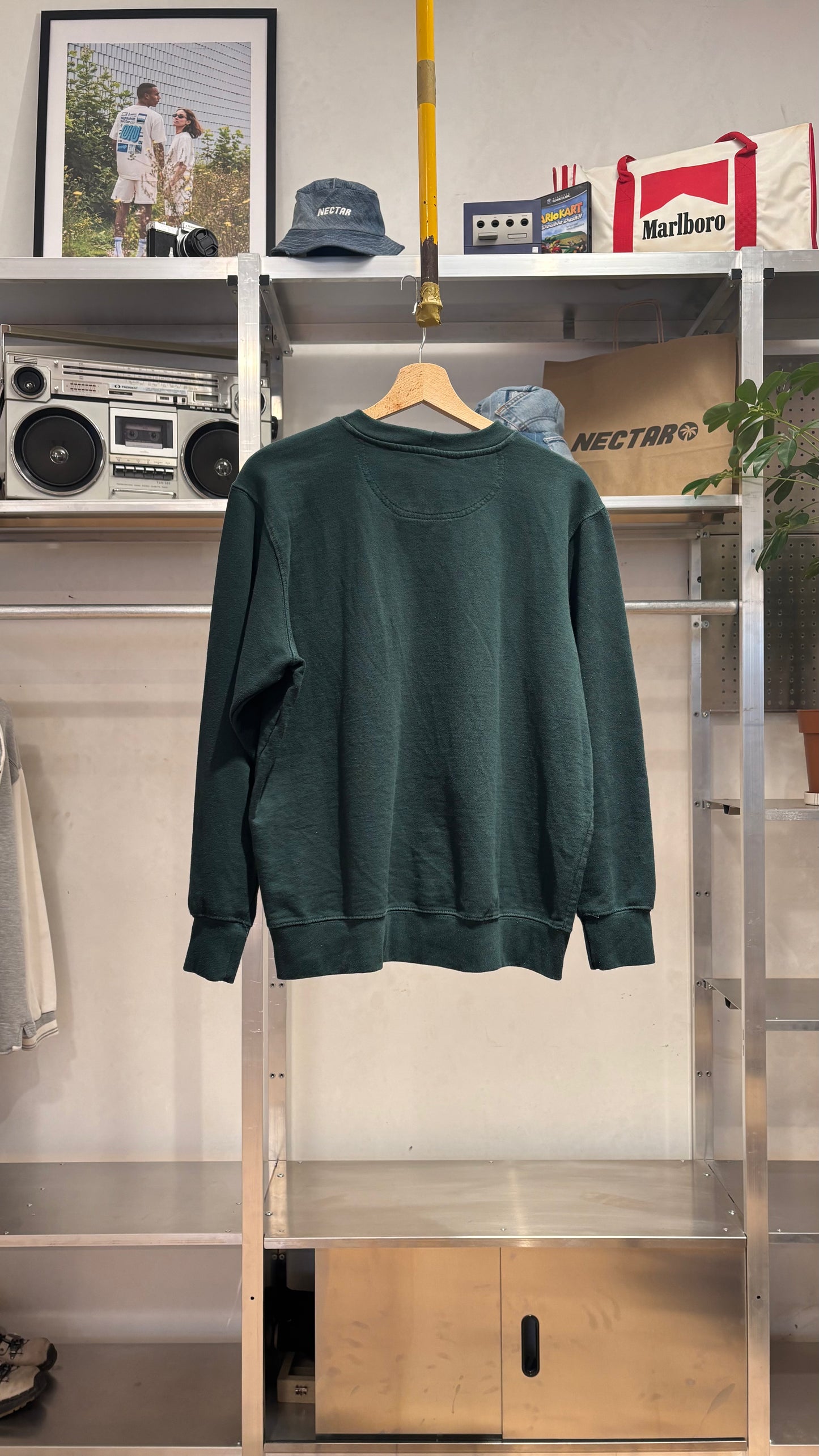 CARHARTT CREWNECK - MEDIUM