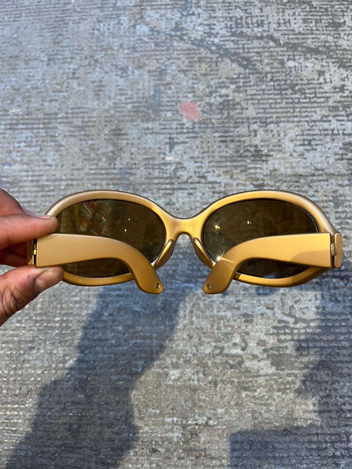 Bee - Vintage Sunglasses