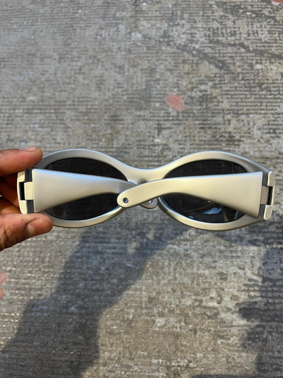 Bee - Vintage Sunglasses