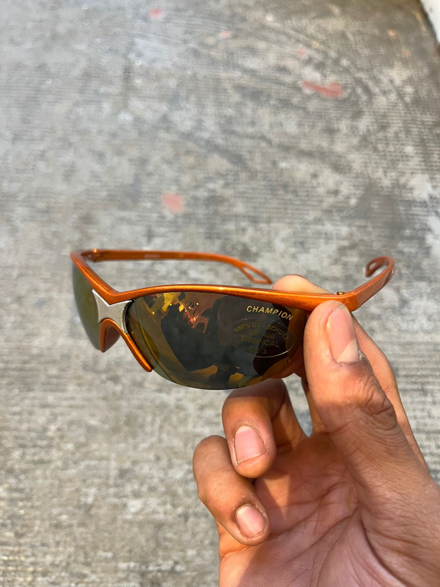 Earwig - Vintage Sunglasses